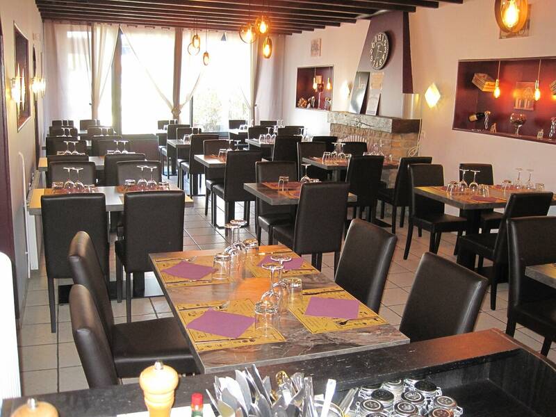 Bar Restaurant Le Jura accepte les chiens à Bletterans