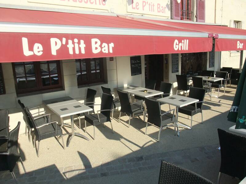 Le P'tit Bar de Mestré accepte les chiens à Montsoreau