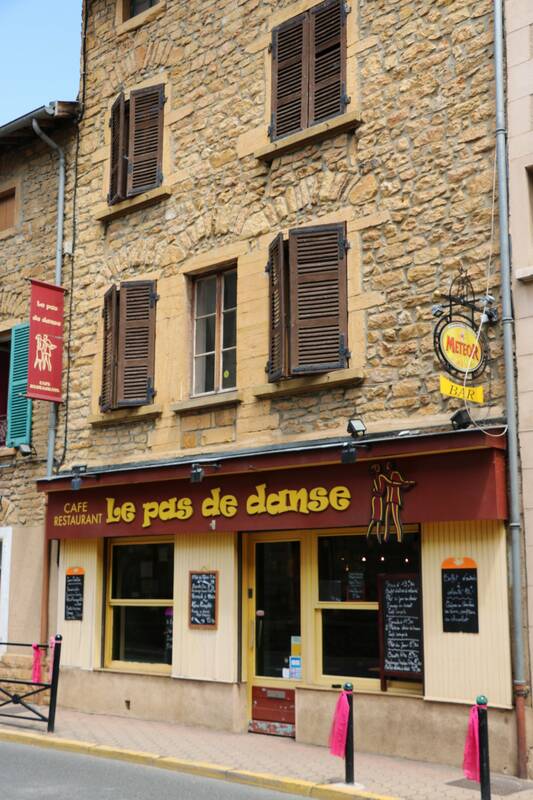Le Pas De Danse accepte les chiens à Chatillon