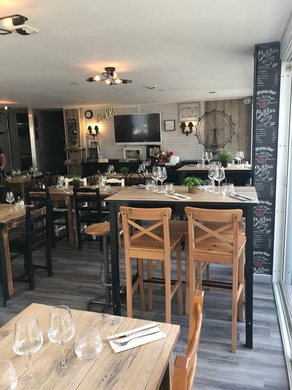 Restaurant l'Essentiel Argelès Plage accepte les chiens à Argelès-sur-mer