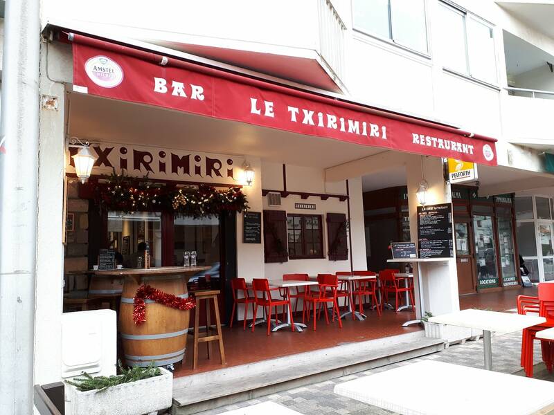 Restaurant Produits Terroir Bar Pintxos Txirimiri Hendaye France accepte les chiens à Hendaye