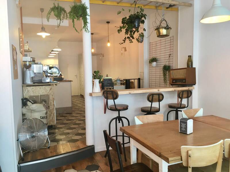 Léandrés Happy Food & Coffee accepte les chiens à Paris