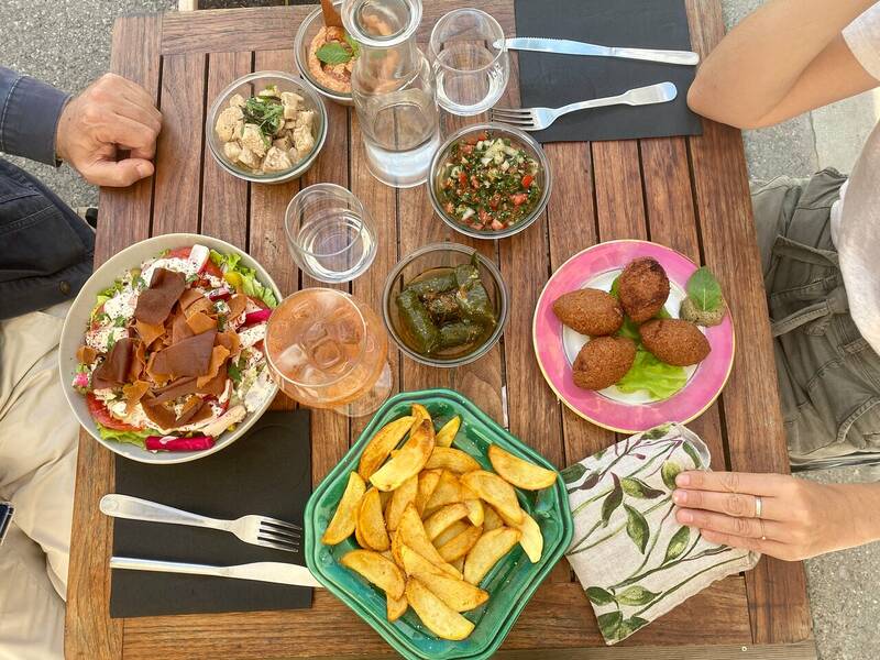 Lib' en Arles accepte les chiens à Arles