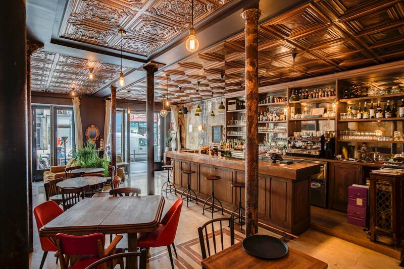 Les Entretiens accepte les chiens à Paris