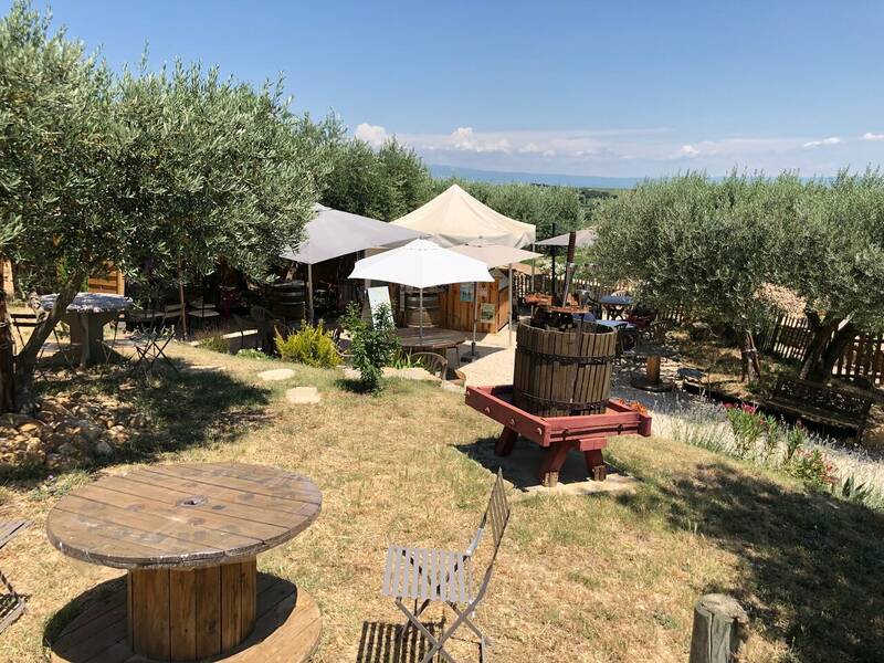 Le Jardin De Paval accepte les chiens à Châteauneuf-du-Pape