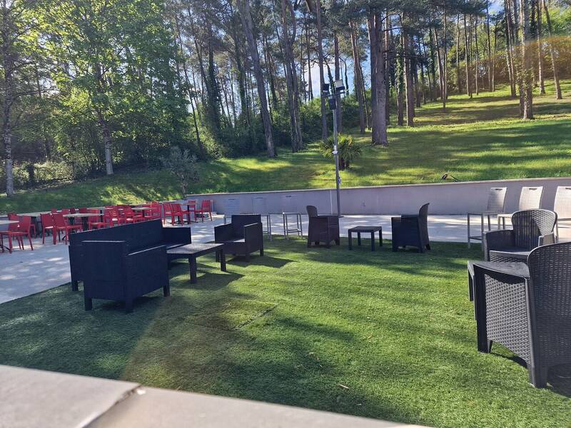 My Food accepte les chiens à Monts