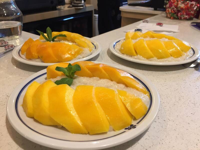 Rachiny Thaï accepte les chiens à Paris