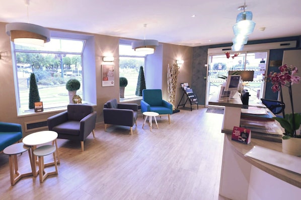 The Originals City, Hôtel Le Boeuf Rouge, Limoges accepte les chiens à Saint-Junien