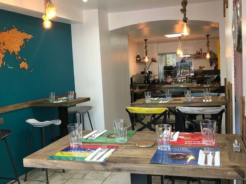 Restaurant mauricien Mealtin' Pot accepte les chiens à Nîmes