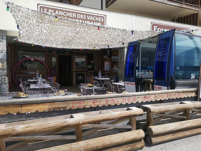 Le Plancher des Vaches accepte les chiens à Saint-François-Longchamp