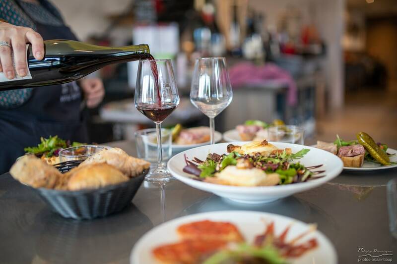 In Vina Terra accepte les chiens à Sauteyrargues