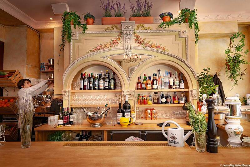 Chez Cézanne accepte les chiens à Paris