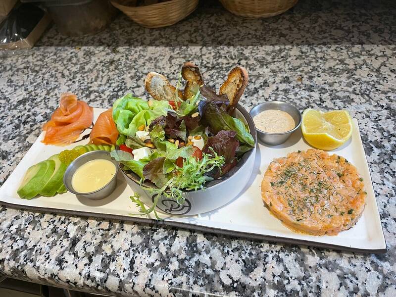 Papé Matteo accepte les chiens à Clermont l'Herault