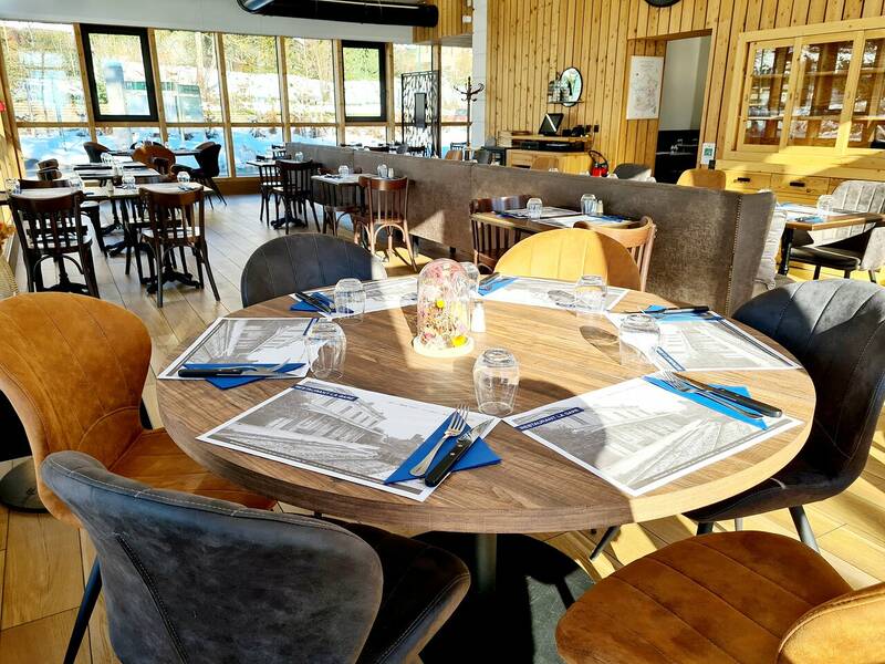 Restaurant La Gare Gex accepte les chiens à Gex