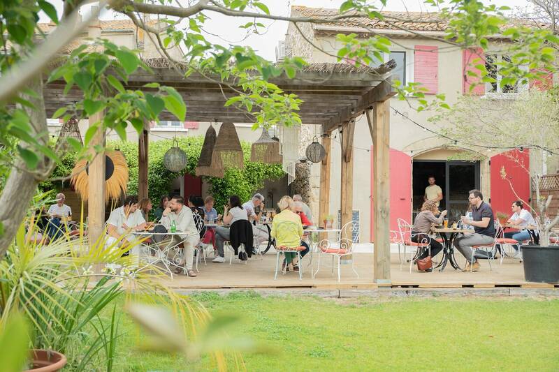 Chez Louise accepte les chiens à Lançon-Provence