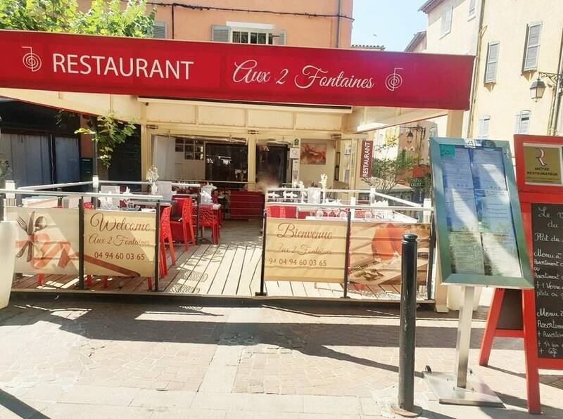 Aux 2 Fontaines accepte les chiens à Lorgues