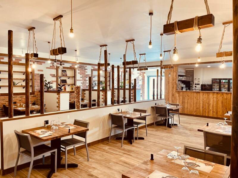 La Rôtisserie accepte les chiens à Cité de Carcassonne