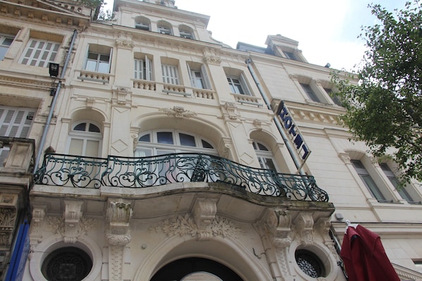 Au Chapon Fin accepte les chiens à Poitiers