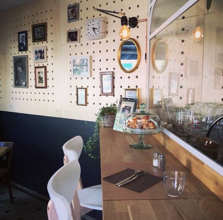 Chez Ta Mère accepte les chiens à Nantes