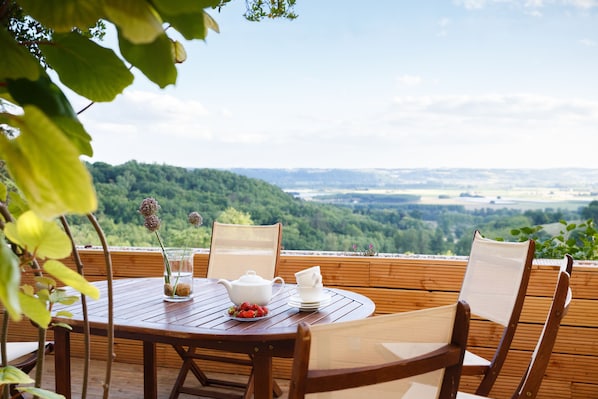 Les Terrasses de Bessou accepte les chiens à Clermont-Dessous