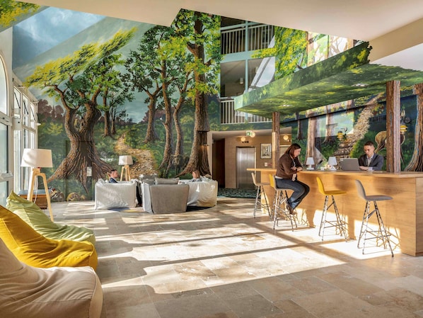 Demeures de campagne Parc du Coudray – Mercure accepte les chiens à Le Coudray-Montceaux