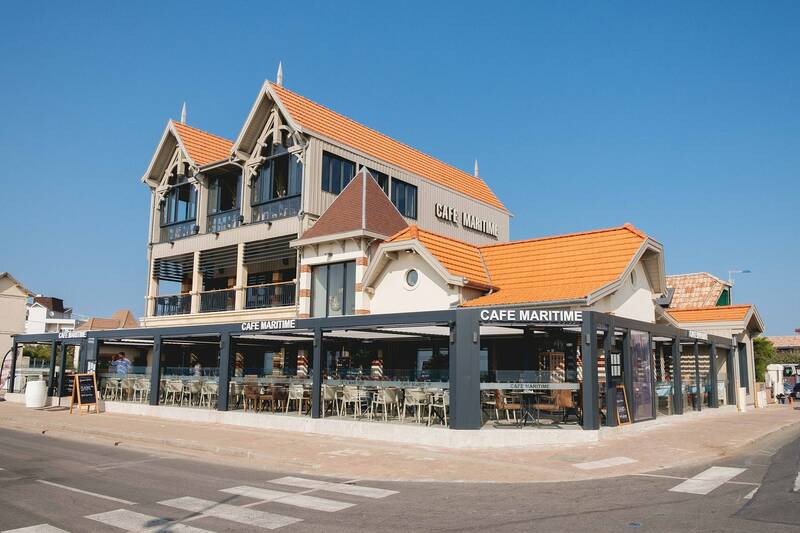 Le Café Maritime - Lacanau Plage accepte les chiens à Lacanau Océan