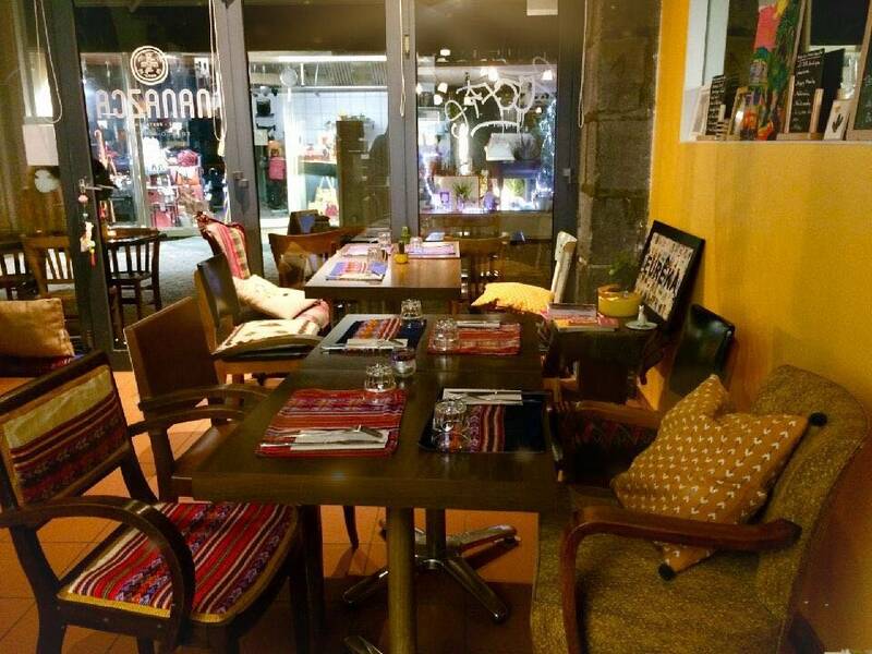 Nanazca accepte les chiens à Clermont-Ferrand