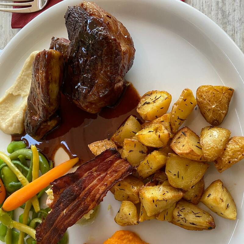 Les Aromates accepte les chiens à Arcambal