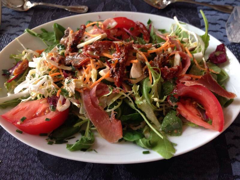 Le Pont des Fées accepte les chiens à Les Voivres