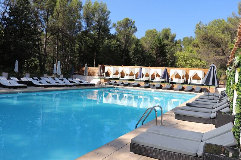 Le Domaine Sainte Victoire Fuveau accepte les chiens à Fuveau