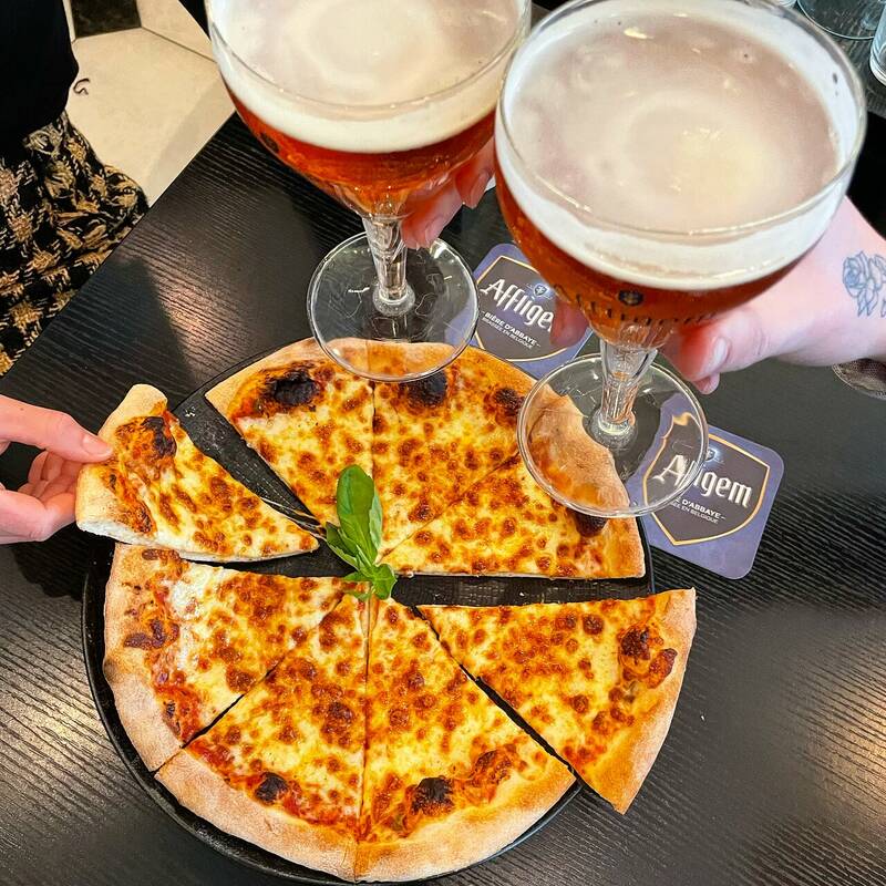 Le Bella Sera accepte les chiens à Fontainebleau