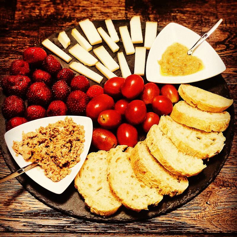 Gastrovino accepte les chiens à Decines-Charpieu