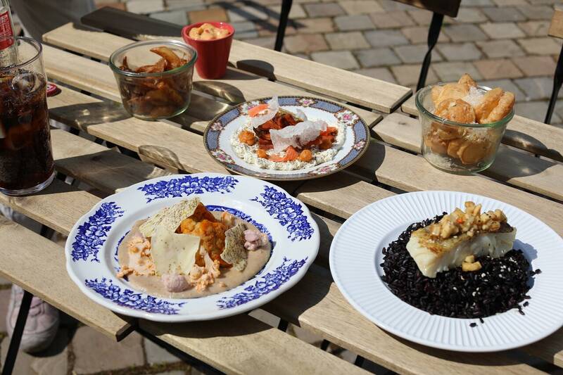 L'étoile d'or accepte les chiens à Trappes