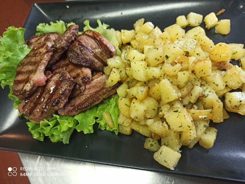 Le Rouergue Aveyronnais accepte les chiens à Sebazac-Concoures