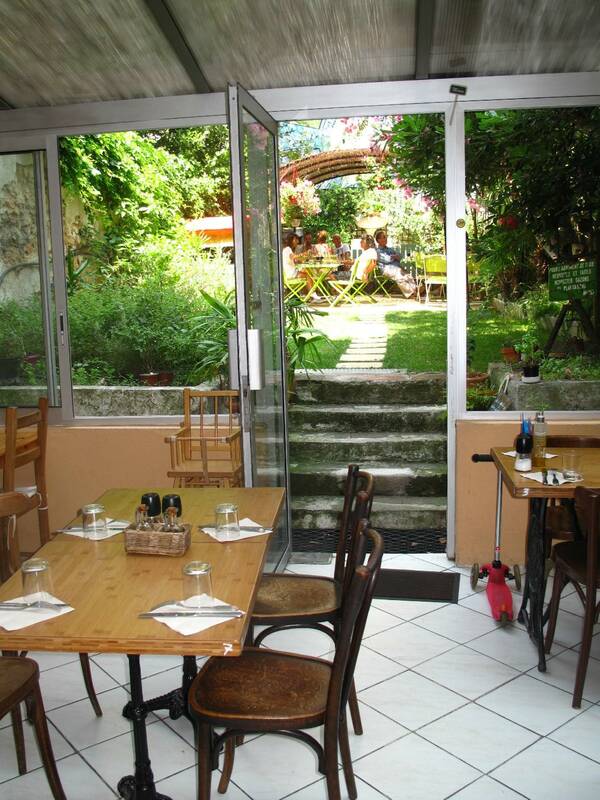 Eclectique Le Jardin accepte les chiens à Marseille