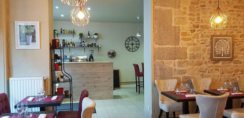 Premier Acte Restaurant accepte les chiens à Villefranche-sur-Saône