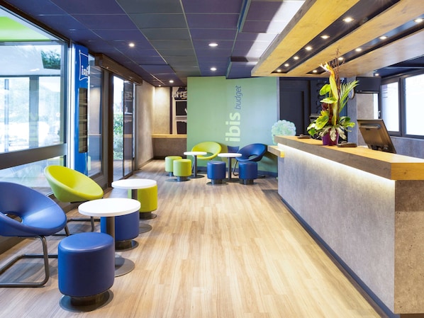 ibis budget Thonon Les Bains accepte les chiens à Thonon-les-Bains