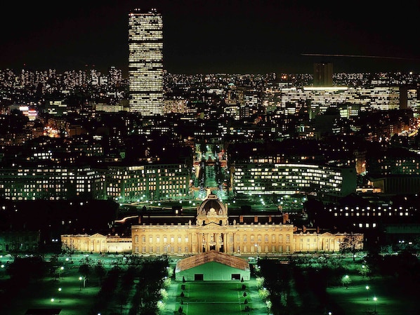 Hôtel Mercure Paris Tour Eiffel Pont Mirabeau accepte les chiens à Paris