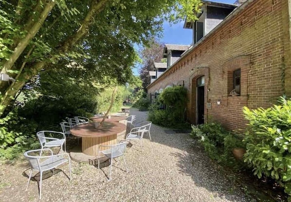 L'Orangerie du Château Loyd Pays de Caux accepte les chiens à Les Hauts-de-Caux