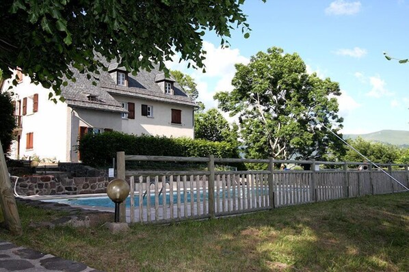 Centre de Trielle accepte les chiens à Thiezac