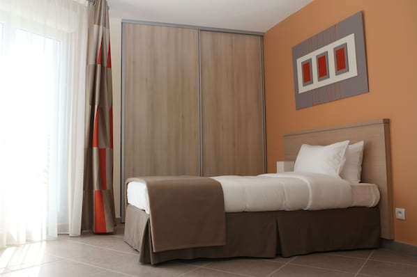 The Originals Boutique, Hôtel l'Occitan, Aubagne Nord accepte les chiens à La Destrousse