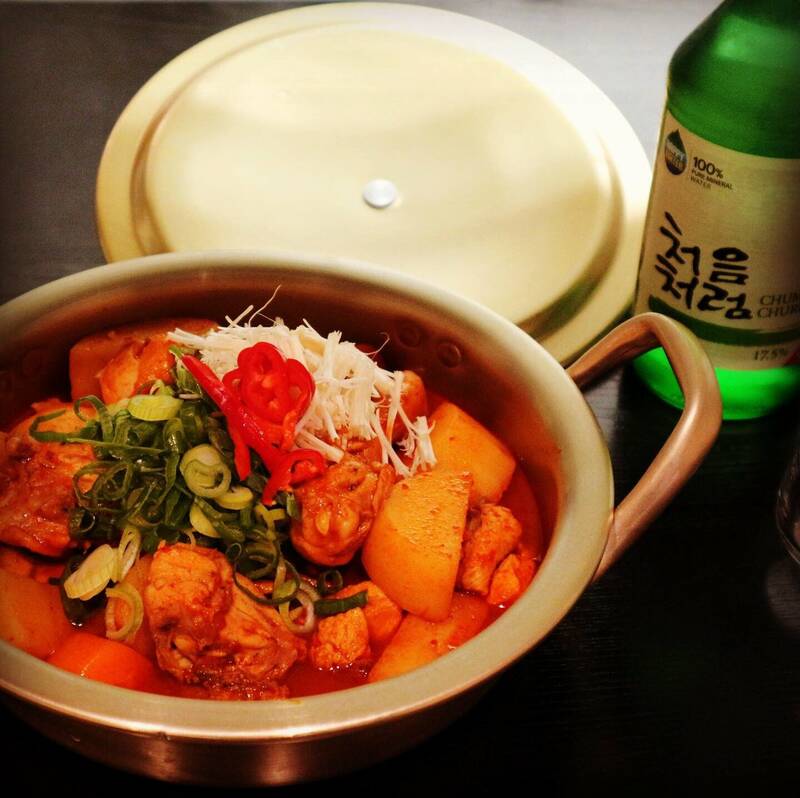 Jong No Samgyetang accepte les chiens à Paris