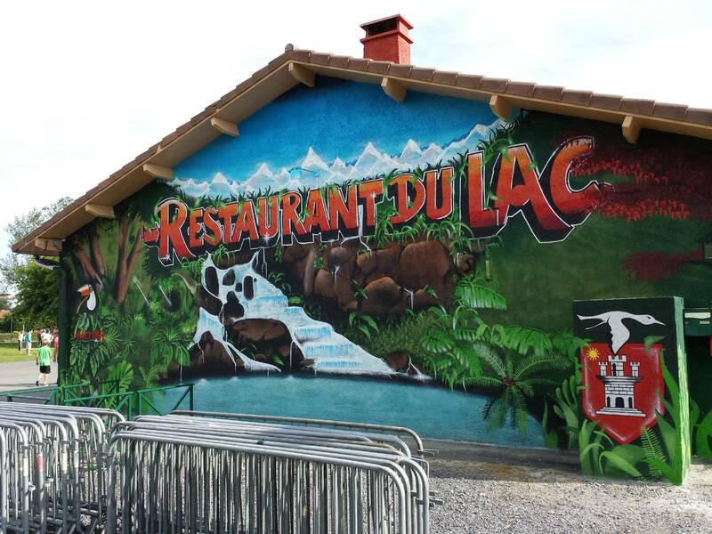 RESTAURANT DU LAC accepte les chiens à Soues