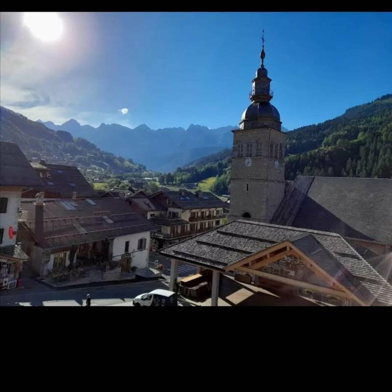 Restaurant la Pointe Percee accepte les chiens à Le Grand-Bornand
