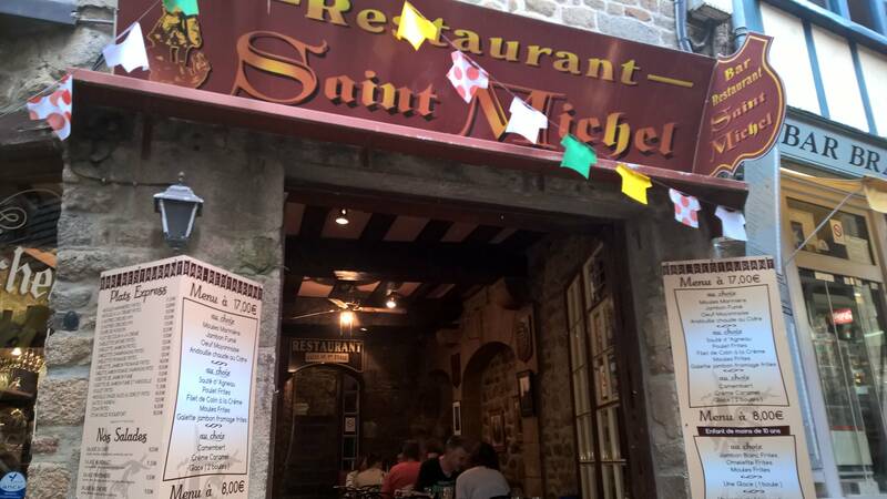 Restaurant Le Saint Michel accepte les chiens à Mont-Saint-Michel