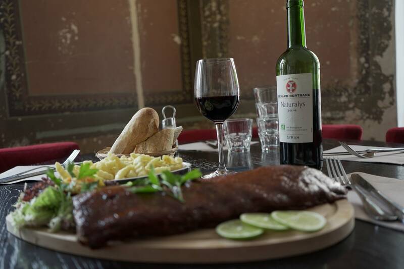 Brasserie La Nouvelle Poste accepte les chiens à Strasbourg