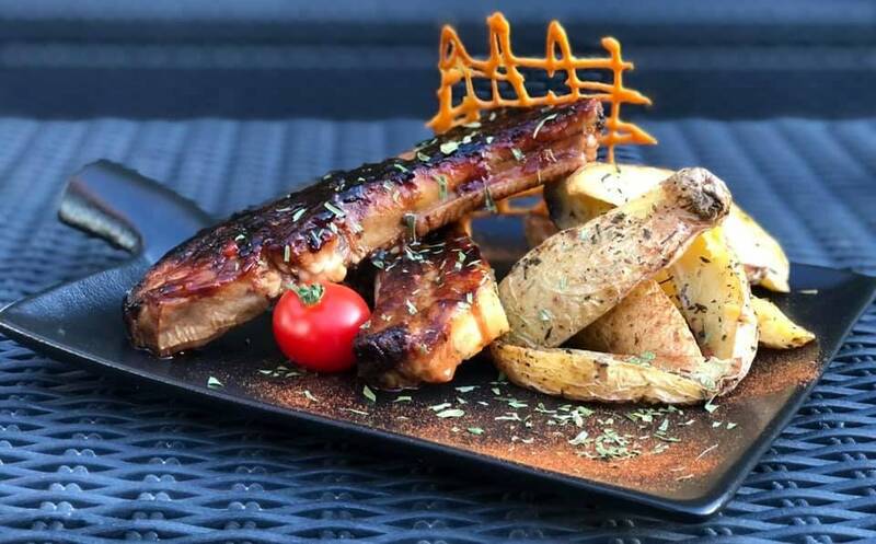 Com'ô Restau accepte les chiens à Thezan-Les-Beziers