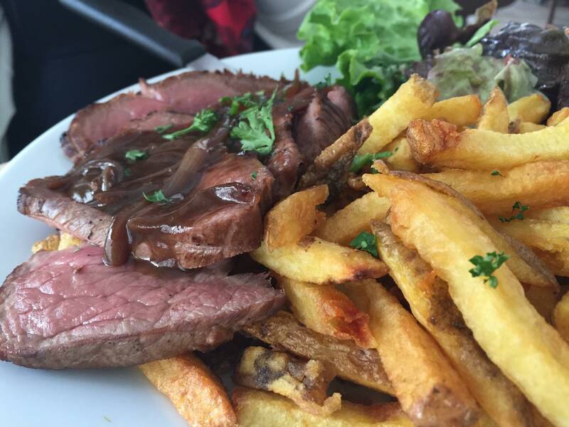 Le Bloc Café accepte les chiens à Paris