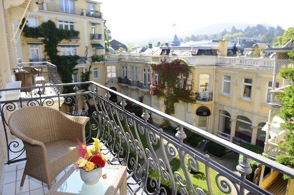 HELIOPARK Bad Hotel zum Hirsch accepte les chiens à Baden-Baden