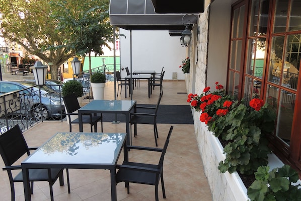 Hôtel Le Tivoli accepte les chiens à Sisteron